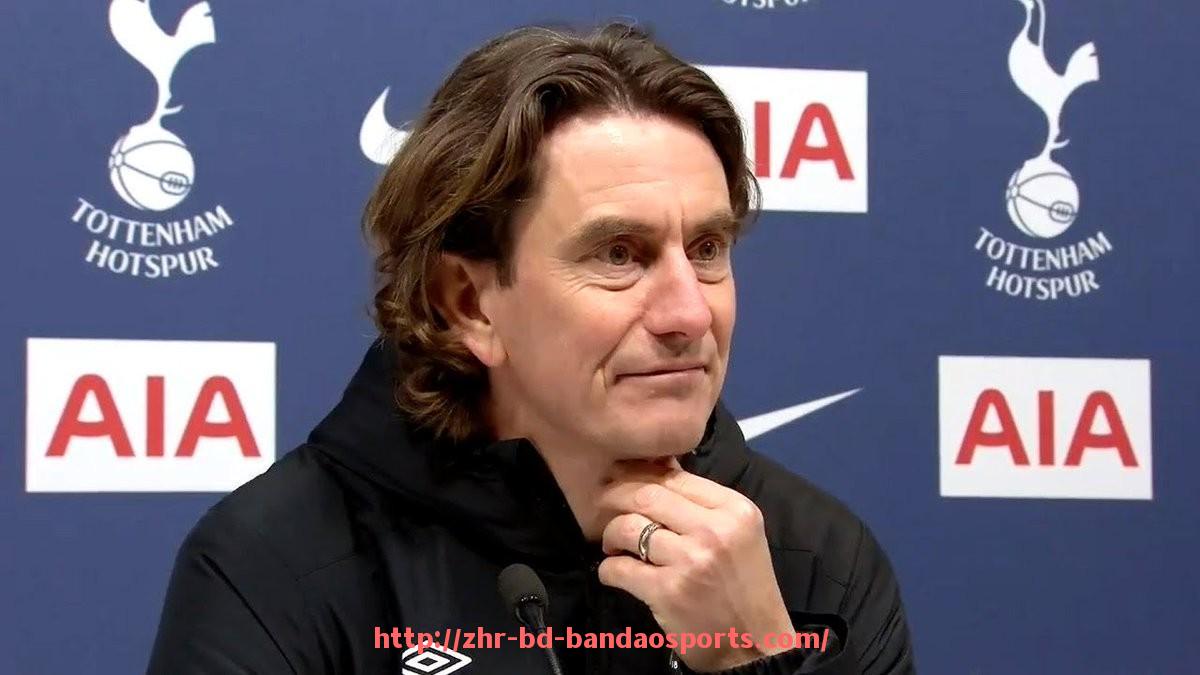 半岛体育-NBA勇士队员名单：介绍NBA勇士队的当前阵容与关键球员